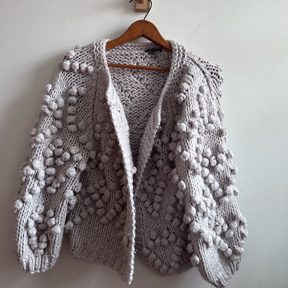 &merci Chunky Knit Pom-Pom Sweater - Gray